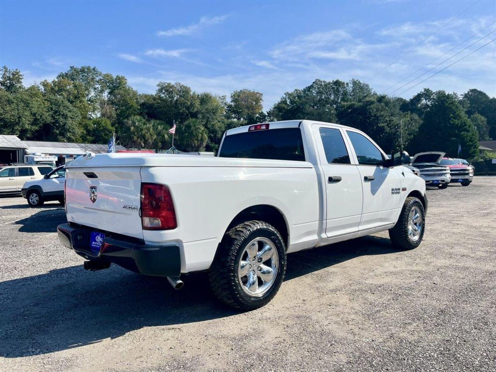 2014 White /Grey Ram 1500 (1C6RR7FT4ES) with an 5.7l V8 Smpi Hemi 5.7l engine, Automatic transmission, located at 745 East Steele Rd., West Columbia, SC, 29170, (803) 755-9148, 33.927212, -81.148483 - Special Internet Price! 2014 Ram 1500 with Bluetooth, Backup camera, Cruise control, Cloth interior, Air conditioning, Rear 40/20/40 bench seat, Powered windows, Powered door locks, Plus more! - Photo #2