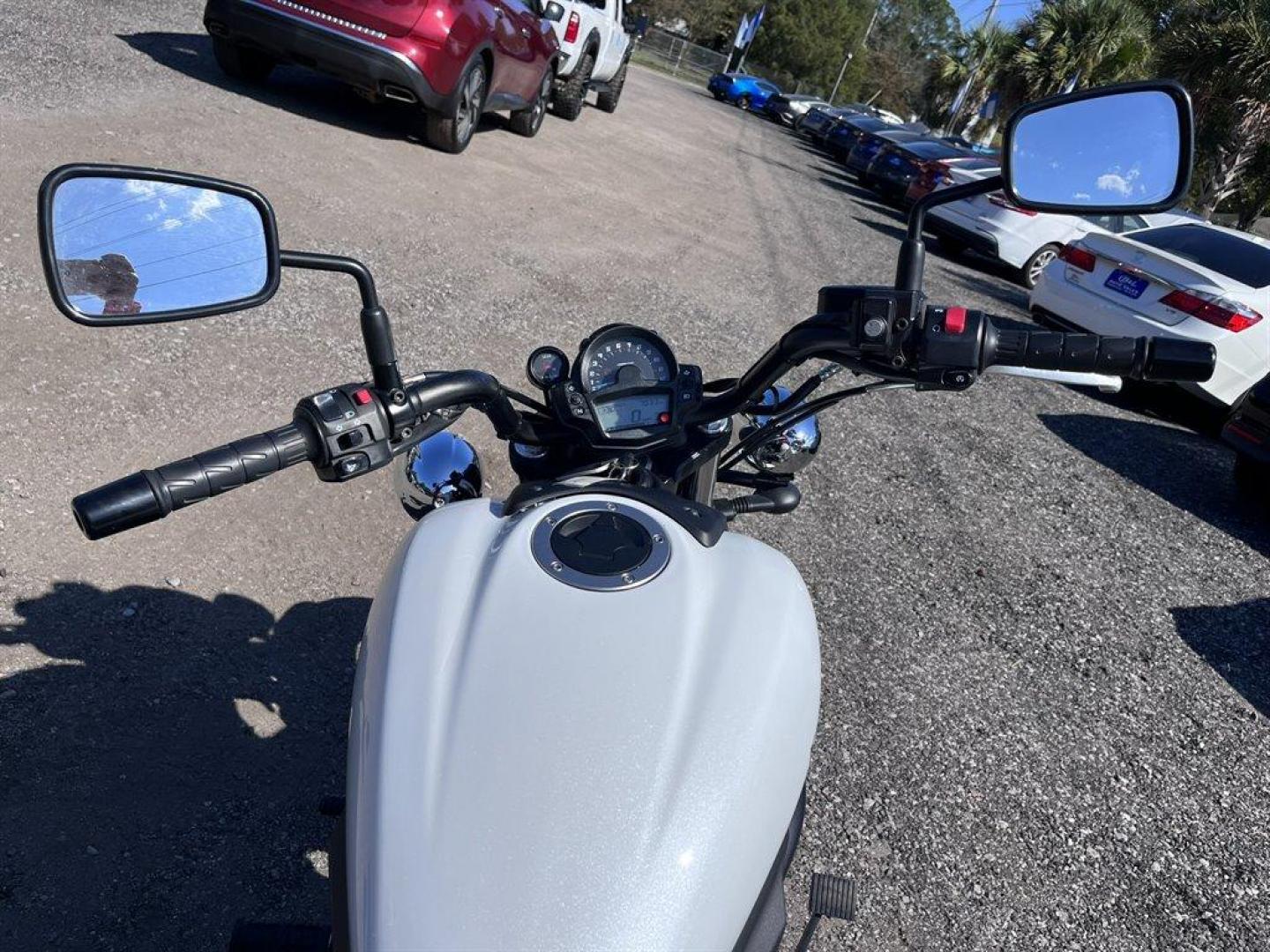 2015 White Kawasaki Vulcan 650 (JKAENEB14FD) , located at 745 East Steele Rd., West Columbia, SC, 29170, (803) 755-9148, 33.927212, -81.148483 - Photo#6