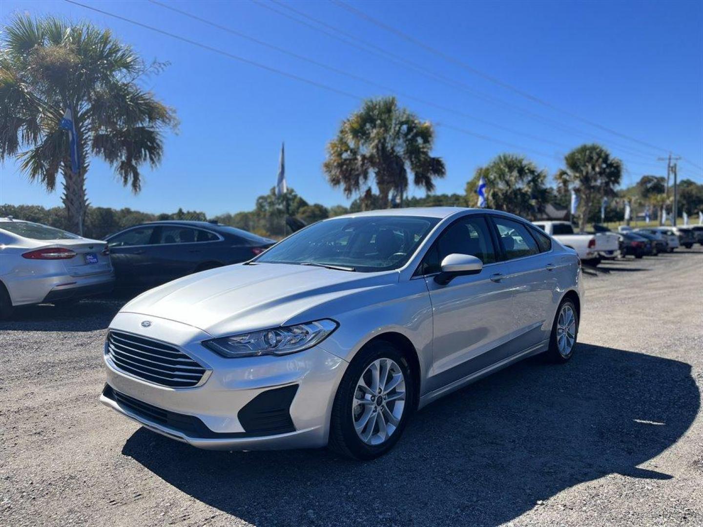 2019 Silver /Black Ford Fusion (3FA6P0LU7KR) with an 2.0l I-4 Smpi Dohc Hybrid engine, Automatic transmission, located at 745 East Steele Rd., West Columbia, SC, 29170, (803) 755-9148, 33.927212, -81.148483 - Special Internet Price! 2019 FORD FUSION - - Photo#0