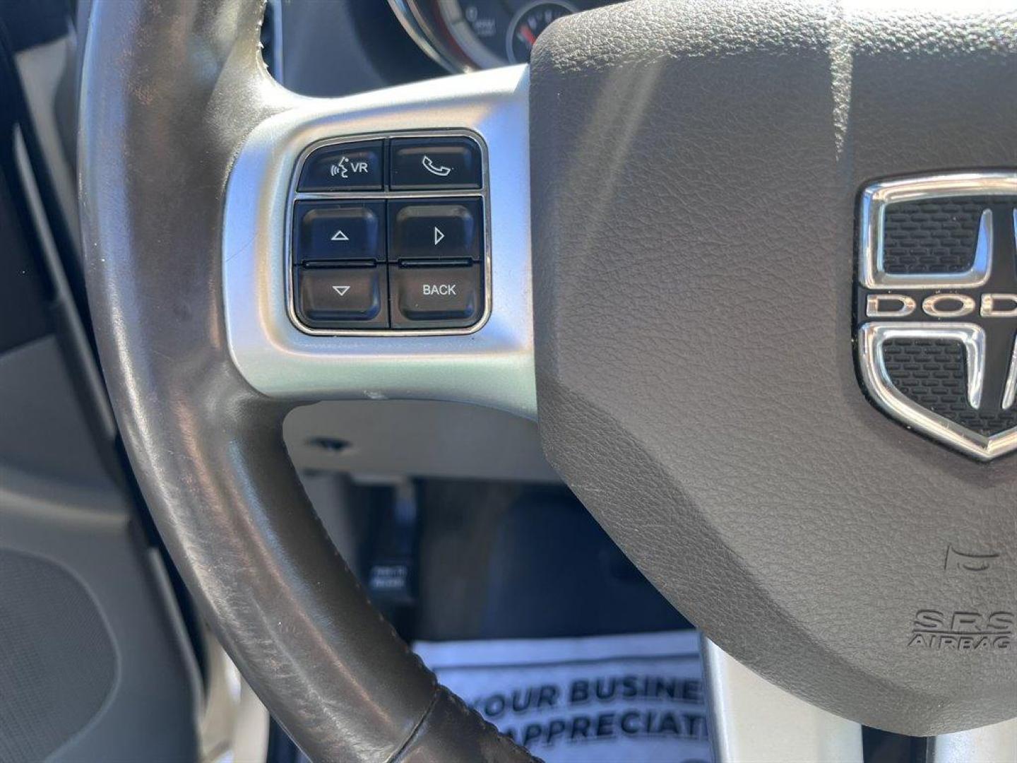 2012 White /Tan Dodge Durango (1C4RDHDG1CC) with an 3.6l V6 MPI Dohc 3.6l engine, Automatic transmission, located at 745 East Steele Rd., West Columbia, SC, 29170, (803) 755-9148, 33.927212, -81.148483 - Special Internet Price! 2012 Dodge Durango Crew with Bluetooth, AM/FM radio, Cruise control, Backup camera, Dual zone auto temp control, Leather interior, 1st and 2nd row heated seats, 3rd row bench seat, Powered driver seat, Powered windows, Powered liftgate, Plus more! - Photo#6