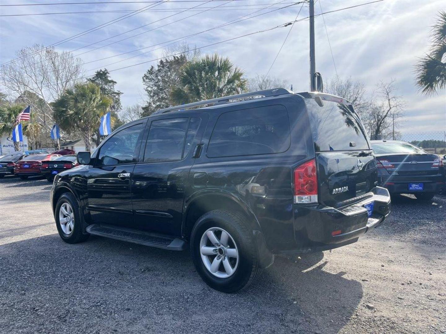 2015 Black /Tan Nissan Armada (5N1BA0ND4FN) with an 5.6l V8 MPI Dohc Flex 5.6 engine, Automatic transmission, located at 745 East Steele Rd., West Columbia, SC, 29170, (803) 755-9148, 33.927212, -81.148483 - Special Internet Price! 2015 Nissan Armada SL with Bluetooth, 7 color display, Cruise control, Heated Front Bucket Seats, Fixed 60-40 Split-Bench 3rd Row Seat Front, Push Button Start, Remote Keyless Entry, Dual Zone Front Automatic Air Conditioning, 40-20-40 Folding Split-Bench, Powered windows, P - Photo#1