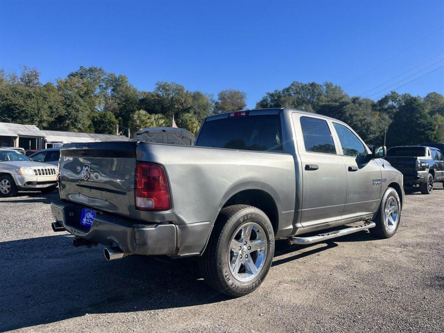 2013 Grey /Grey Ram 1500 (1C6RR6KT9DS) with an 5.7l V8 Smpi Hemi 5.7l engine, Automatic transmission, located at 745 East Steele Rd., West Columbia, SC, 29170, (803) 755-9148, 33.927212, -81.148483 - Special Internet Price! 2013 Ram 1500 with AM/FM stereo, Cruise control, Cloth interior, Rear under seat storage compartment, Air conditioning, Plus more! - Photo#2