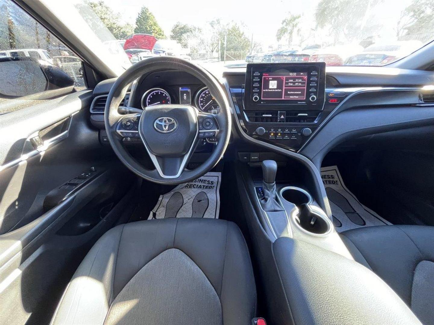 2021 Burgundy /Black Toyota Camry (4T1C11AK0MU) with an 2.5l I-4 DI Dohc 2.5l engine, Automatic transmission, located at 745 East Steele Rd., West Columbia, SC, 29170, (803) 755-9148, 33.927212, -81.148483 - Special Internet Price! 2021 Toyota Camry LE with Bluetooth, 7 touch-screen, SiriusXM 3-month All Access trial, Cruise control, Backup camera, Remote Keyless Entry, Manual Air Conditioning, Cloth interior, Powered driver seat, Rear 60-40 Folding Bench, Powered windows, Powered door locks, Plus more - Photo#4