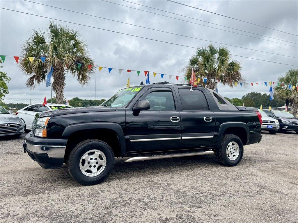 photo of 2006 Chevrolet Avalanche 1500 LS