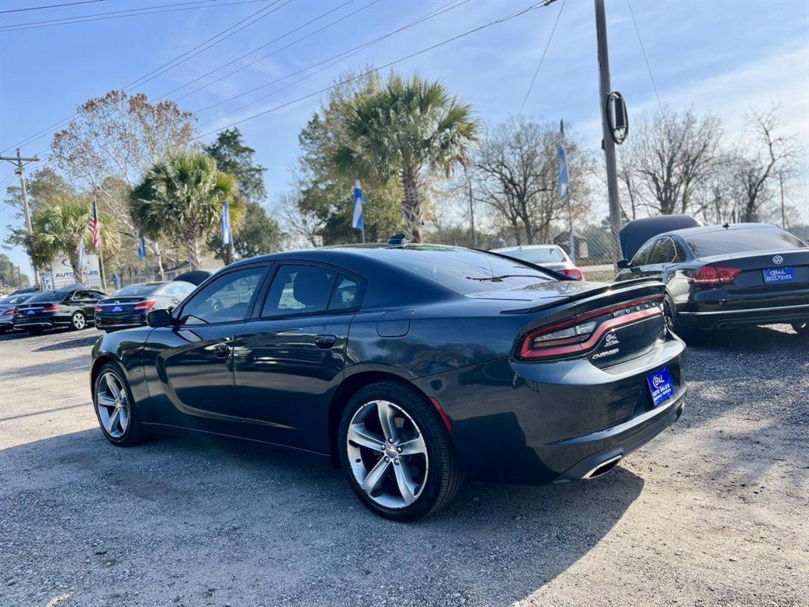 2016 Black /Black Dodge Charger (2C3CDXCTXGH) with an 5.7l V8 SFI Hemi MLT-Disp engine, Automatic transmission, located at 745 East Steele Rd., West Columbia, SC, 29170, (803) 755-9148, 33.927212, -81.148483 - Special Internet Price! 2016 Dodge Charger R/T with Bluetooth, SiriusXM AM/FM/Satellite, Uconnect, Cruise Control, Dual Zone Front Automatic Air Conditioning, Remote Keyless Entry, Push Button Start, Cloth Interior, Front Bucket Seats, Rear 60-40 Folding Bench, Powered Driver Seat, Powered Windows, - Photo #1