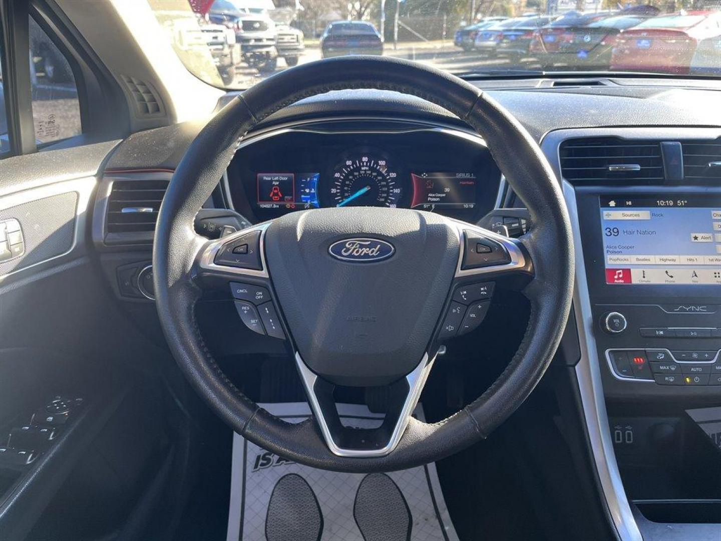 2019 Silver /Black Ford Fusion (3FA6P0CD6KR) with an 1.5l I-4 DI Dohc Ecoboost engine, Automatic transmission, located at 745 East Steele Rd., West Columbia, SC, 29170, (803) 755-9148, 33.927212, -81.148483 - Special Internet Price! 2019 Ford Fusion with Bluetooth, Navigation, Backup Camera, Cruise Control, Sunroof, Remote Keyless Entry, Push To Start, Leather Interior, Heated Front Seats, Powered Front Seats, Rear 60-40 Folding Bench Seat, Powered Door Locks, Powered Windows, Plus More! - Photo#5