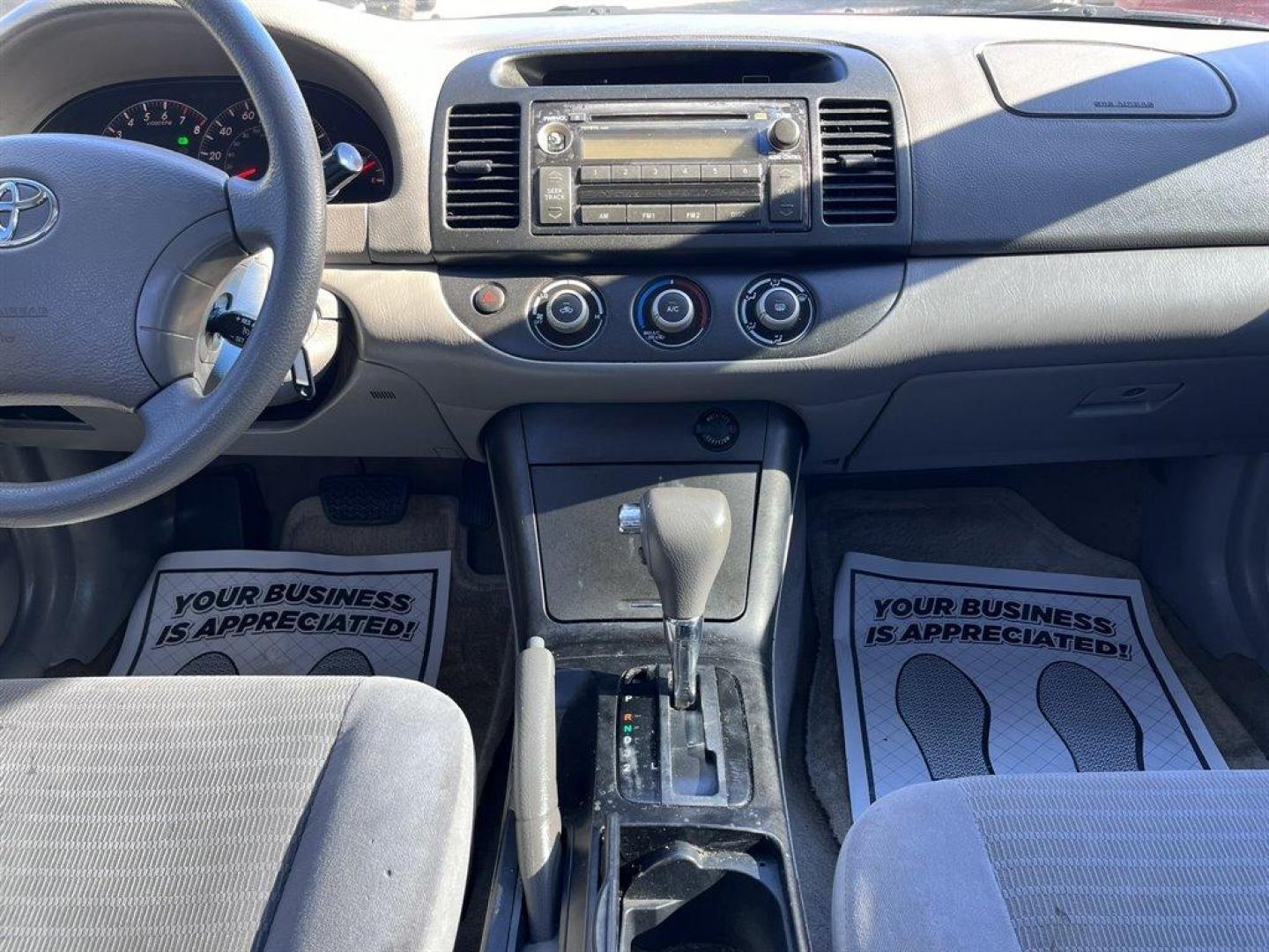 2005 Maroon /Grey Toyota Camry (4T1BE32K55U) with an 2.4l I-4 SFI Dohc 2.4l engine, Automatic transmission, located at 745 East Steele Rd., West Columbia, SC, 29170, (803) 755-9148, 33.927212, -81.148483 - Special Internet Price! 2005 Toyota Camry with AM/FM stereo, CD player, Cruise control, Remote keyless entry, Sunroof, Cloth seat trim, Powered driver seat, Rear 60/40 split fold-down seat, Powered windows, Powered door locks, Plus more! - Photo#8