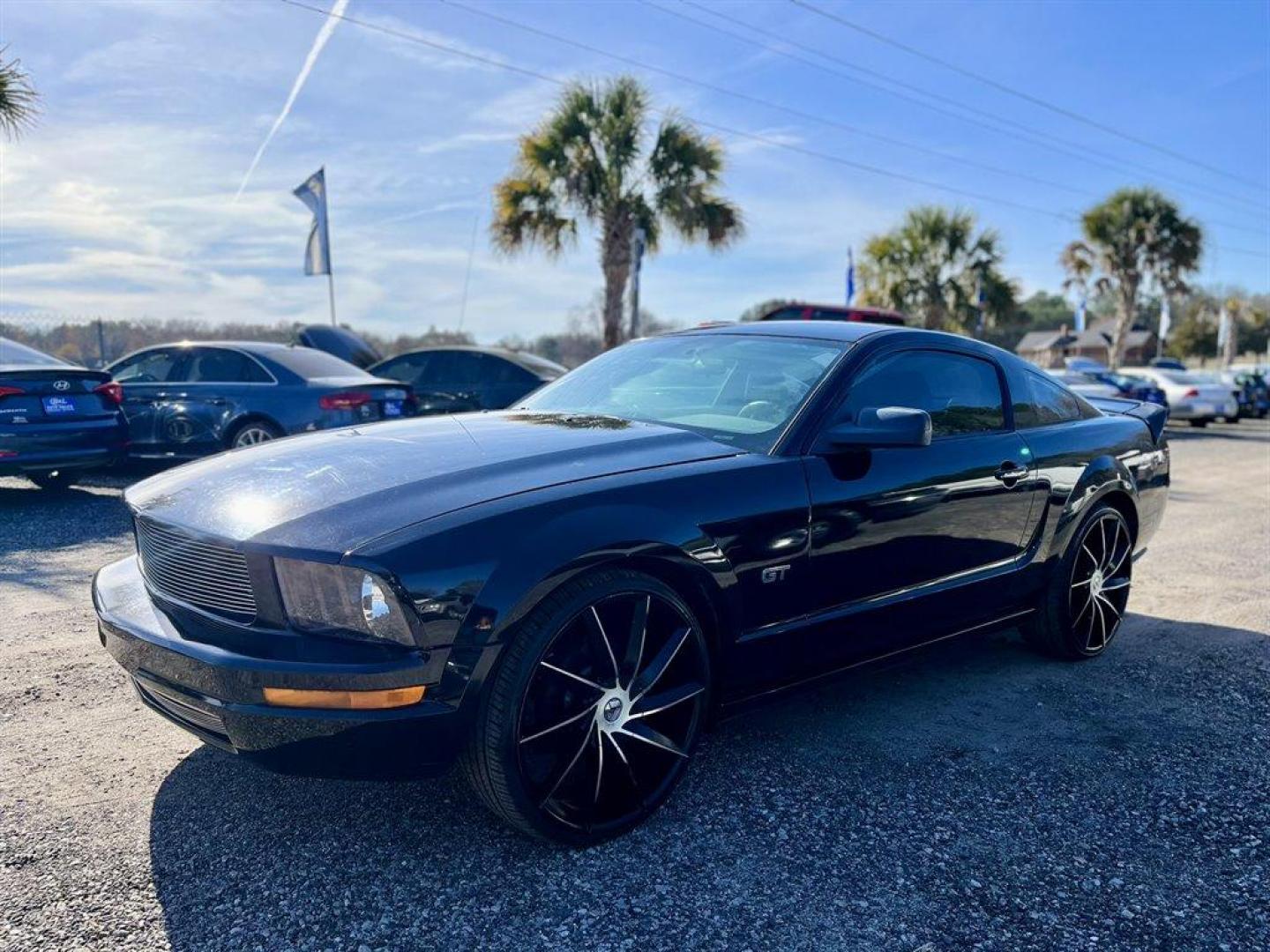 2006 Black /Black Ford Mustang (1ZVFT82H365) with an 4.6l V8 EFI Sohc 4.6l engine, Manual transmission, located at 745 East Steele Rd., West Columbia, SC, 29170, (803) 755-9148, 33.927212, -81.148483 - Special Internet Price! 2006 Ford Mustang GT with 5-speed manual transmission, AM/FM radio, Air conditioning, Remote keyless entry, Leather interior, Powered windows, Powered door locks, Plus more! - Photo#0