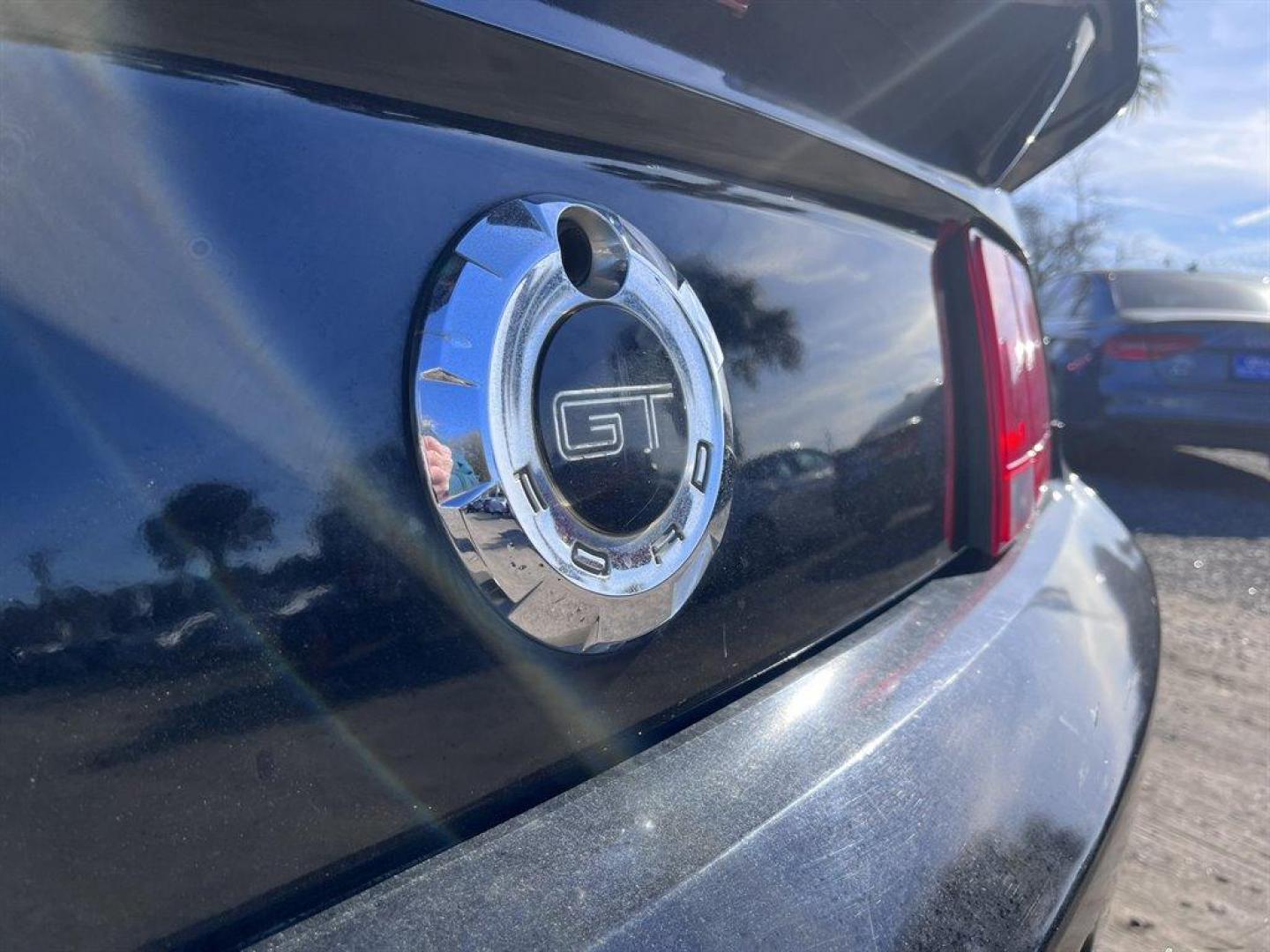 2006 Black /Black Ford Mustang (1ZVFT82H365) with an 4.6l V8 EFI Sohc 4.6l engine, Manual transmission, located at 745 East Steele Rd., West Columbia, SC, 29170, (803) 755-9148, 33.927212, -81.148483 - Special Internet Price! 2006 Ford Mustang GT with 5-speed manual transmission, AM/FM radio, Air conditioning, Remote keyless entry, Leather interior, Powered windows, Powered door locks, Plus more! - Photo#19