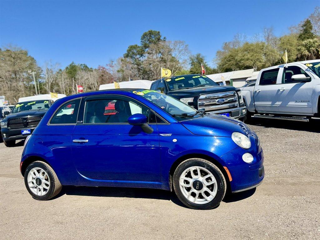 2012 Blue /Black Fiat 500 (3C3CFFDRXCT) with an 1.4l I-4 MPI 1.4l engine, Manual transmission, located at 745 East Steele Rd., West Columbia, SC, 29170, (803) 755-9148, 33.927212, -81.148483 - Photo#2