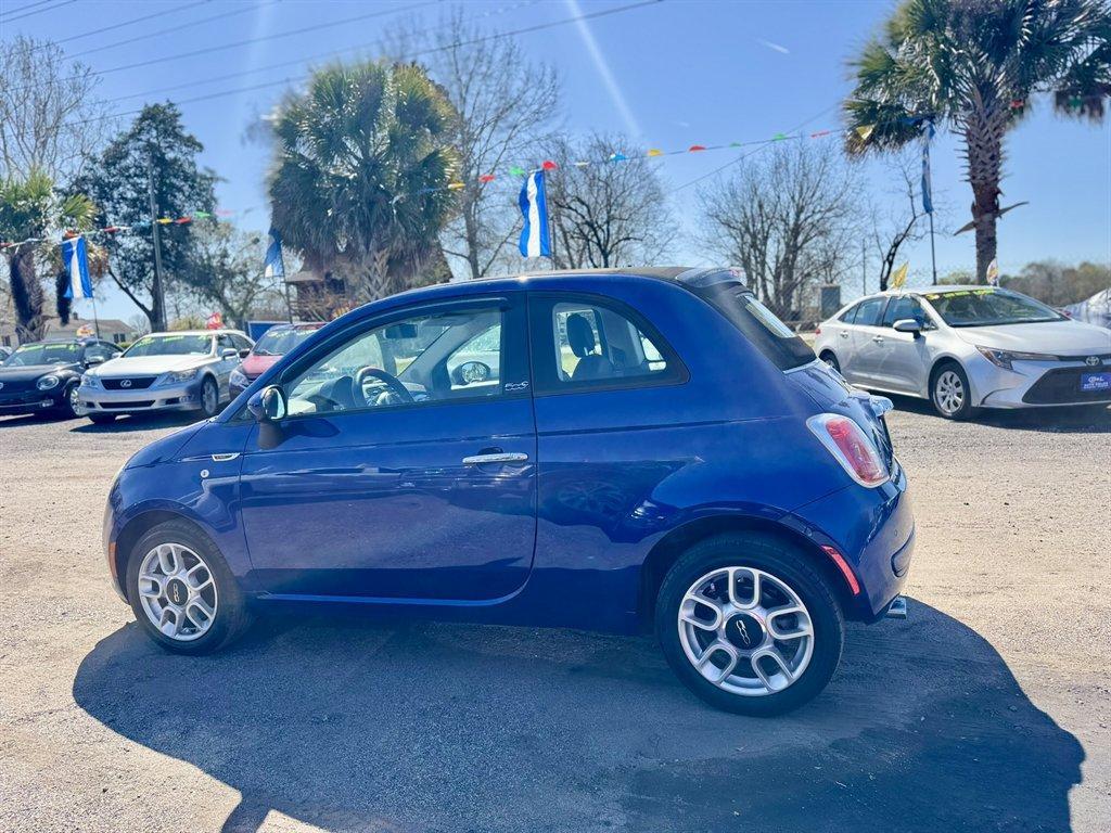 2012 Blue /Black Fiat 500 (3C3CFFDRXCT) with an 1.4l I-4 MPI 1.4l engine, Manual transmission, located at 745 East Steele Rd., West Columbia, SC, 29170, (803) 755-9148, 33.927212, -81.148483 - Photo#5