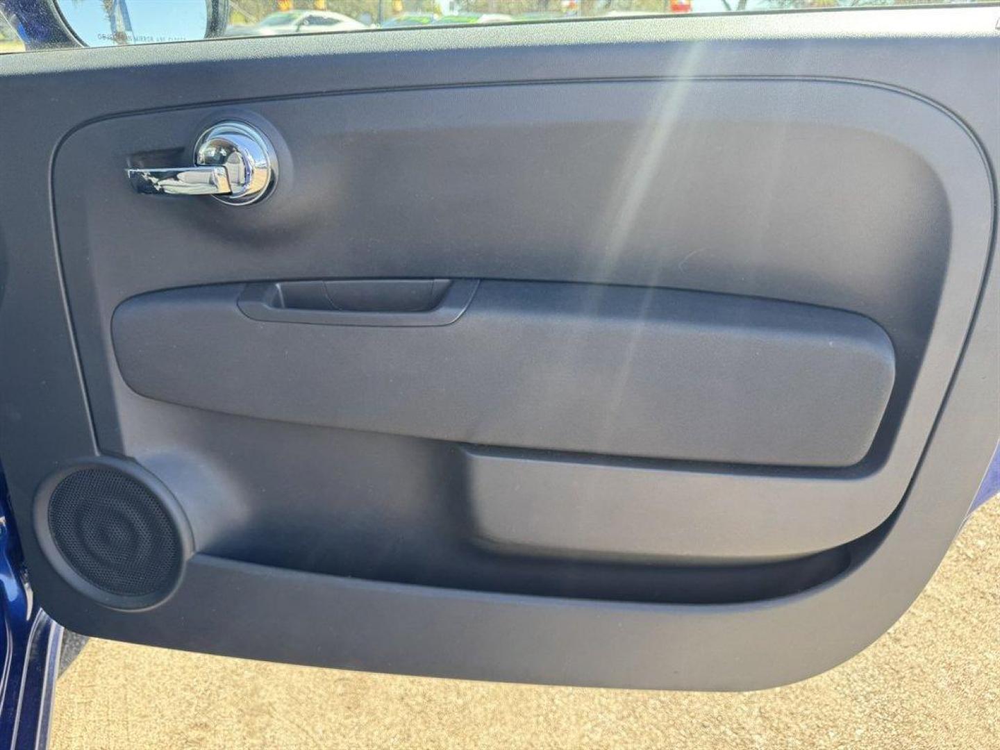 2012 Blue /Black Fiat 500 (3C3CFFDRXCT) with an 1.4l I-4 MPI 1.4l engine, Manual transmission, located at 745 East Steele Rd., West Columbia, SC, 29170, (803) 755-9148, 33.927212, -81.148483 - Photo#18