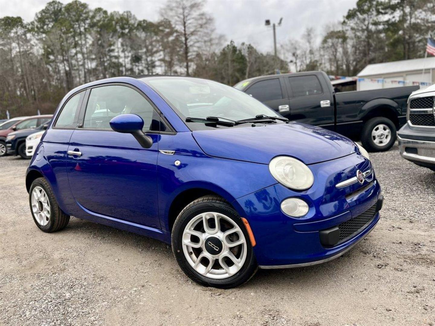 2012 Blue /Black Fiat 500 (3C3CFFDRXCT) with an 1.4l I-4 MPI 1.4l engine, Manual transmission, located at 745 East Steele Rd., West Columbia, SC, 29170, (803) 755-9148, 33.927212, -81.148483 - Special Internet Price! 2012 FIAT 500C Pop with AM/FM stereo, Aux audio input, Remote keyless entry, Steering wheel audio controls, Cloth bucket seats, 50/50 split fold-down rear seat, 5-speed manual transmission, Black soft top convertible, Powered windows, Powered door locks, Plus more! - Photo#3