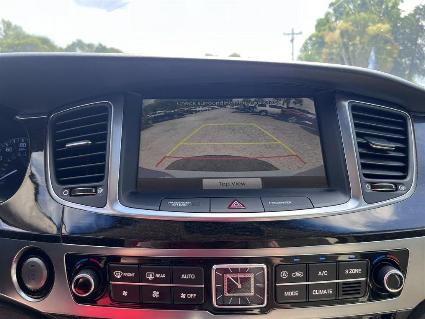 2015 White /Tan Hyundai Equus (KMHGH4JH5FU) with an 5.0l V8 DI Dohc Cvvt 5.0l engine, Automatic transmission, located at 745 East Steele Rd., West Columbia, SC, 29170, (803) 755-9148, 33.927212, -81.148483 - Special Internet Price! 2015 Hyundai Equus Signature with AM/FM radio, Bluetooth, Backup camera, Navigation, Cruise control, Sunroof, Heating and cooling front seats, Powered seats 1st and 2nd row, Leather interior, Automatic air conditioning, Keyless entry, Push to start, Powered windows, Powered d - Photo#14