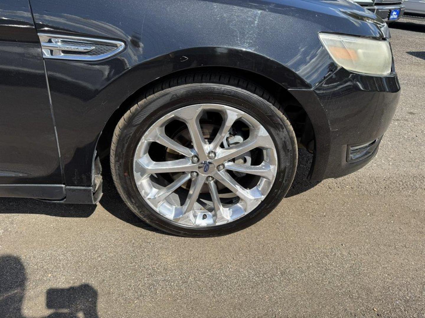 2014 Black /Black Ford Taurus (1FAHP2F87EG) with an 3.5l V6 Smpi TI-VCT 3.5l engine, Automatic transmission, located at 745 East Steele Rd., West Columbia, SC, 29170, (803) 755-9148, 33.927212, -81.148483 - Special Internet Price! 2014 Ford Taurus - Photo#29