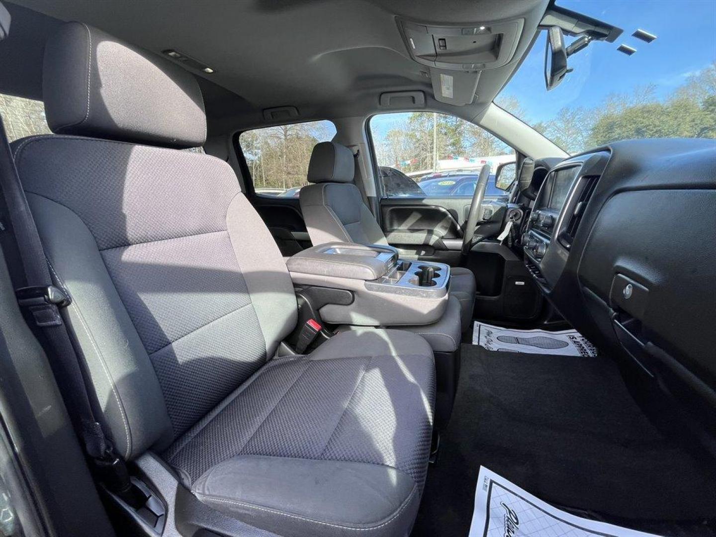 2017 Blue /Black Chevrolet Silverado 1500 (3GCPCREC1HG) with an 5.3l V8 DI VVT Flex 5.3l engine, Automatic transmission, located at 745 East Steele Rd., West Columbia, SC, 29170, (803) 755-9148, 33.927212, -81.148483 - Special Internet Price! 2017 Chevrolet Silverado 1500 with Bluetooth, 3-month All Access trial subscription SiriusXM Satellite Radio, Chevrolet MyLink Radio, 8 diagonal color touch-screen, Backup camera, Cruise control, Air conditioning, Remote Keyless Entry, Driver powered seat, Front 40/20/40 spli - Photo#26