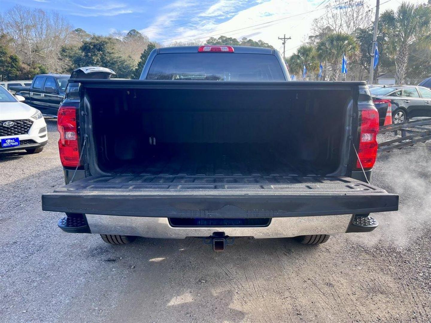 2017 Blue /Black Chevrolet Silverado 1500 (3GCPCREC1HG) with an 5.3l V8 DI VVT Flex 5.3l engine, Automatic transmission, located at 745 East Steele Rd., West Columbia, SC, 29170, (803) 755-9148, 33.927212, -81.148483 - Special Internet Price! 2017 Chevrolet Silverado 1500 with Bluetooth, 3-month All Access trial subscription SiriusXM Satellite Radio, Chevrolet MyLink Radio, 8 diagonal color touch-screen, Backup camera, Cruise control, Air conditioning, Remote Keyless Entry, Driver powered seat, Front 40/20/40 spli - Photo#29