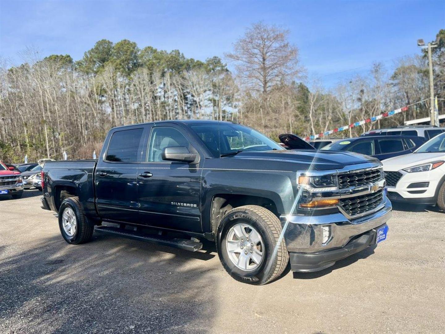 2017 Blue /Black Chevrolet Silverado 1500 (3GCPCREC1HG) with an 5.3l V8 DI VVT Flex 5.3l engine, Automatic transmission, located at 745 East Steele Rd., West Columbia, SC, 29170, (803) 755-9148, 33.927212, -81.148483 - Special Internet Price! 2017 Chevrolet Silverado 1500 with Bluetooth, 3-month All Access trial subscription SiriusXM Satellite Radio, Chevrolet MyLink Radio, 8 diagonal color touch-screen, Backup camera, Cruise control, Air conditioning, Remote Keyless Entry, Driver powered seat, Front 40/20/40 spli - Photo#3