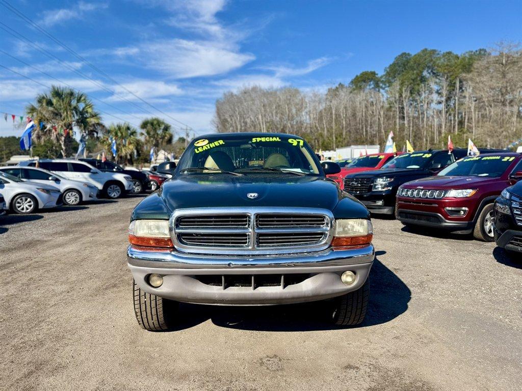 1997 Green /Tan Dodge Dakota (1B7GG23Y1VS) with an 5.2l V8 MPI 5.2l engine, Manual transmission, located at 745 East Steele Rd., West Columbia, SC, 29170, (803) 755-9148, 33.927212, -81.148483 - Photo#1