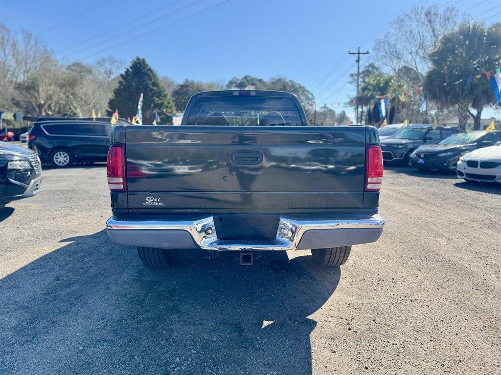 1997 Green /Tan Dodge Dakota (1B7GG23Y1VS) with an 5.2l V8 MPI 5.2l engine, Manual transmission, located at 745 East Steele Rd., West Columbia, SC, 29170, (803) 755-9148, 33.927212, -81.148483 - Photo#4