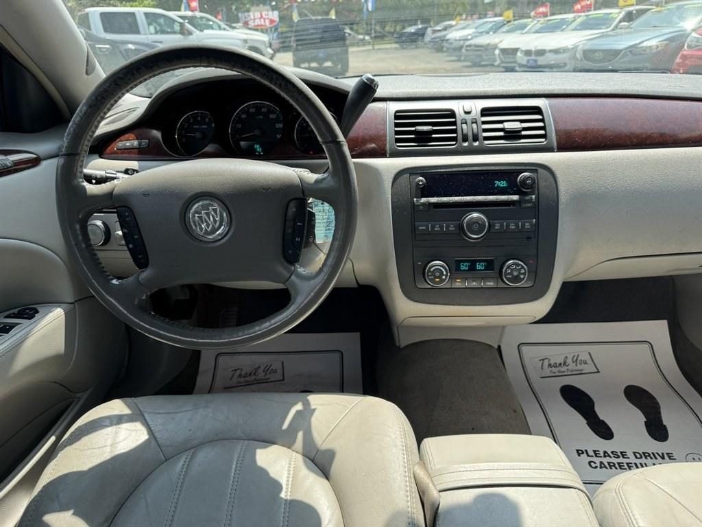 2008 Grey /Grey Buick Lucerne (1G4HD57278U) with an 3.8l V6 SFI 3.8l engine, Automatic transmission, located at 745 East Steele Rd., West Columbia, SC, 29170, (803) 755-9148, 33.927212, -81.148483- Photo#6