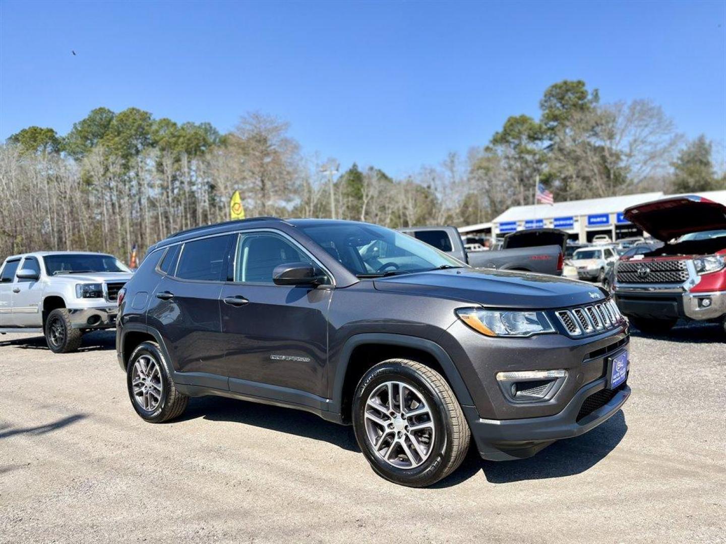 2017 Grey /Black Jeep ALL NEW Compass (3C4NJDBB6HT) with an 2.4l I-4 SFI Dohc 2.4l engine, Automatic transmission, located at 745 East Steele Rd., West Columbia, SC, 29170, (803) 755-9148, 33.927212, -81.148483 - Special Internet Price! 2017 Jeep New Compass Latitude with Uconnect, Bluetooth, Radio, Backup camera, Cruise control, Manual air conditioning, Keyless entry, Push to start, Cloth and vinyl seats, Powered driver seat, Powered windows, Powered door locks, Plus more! - Photo#3