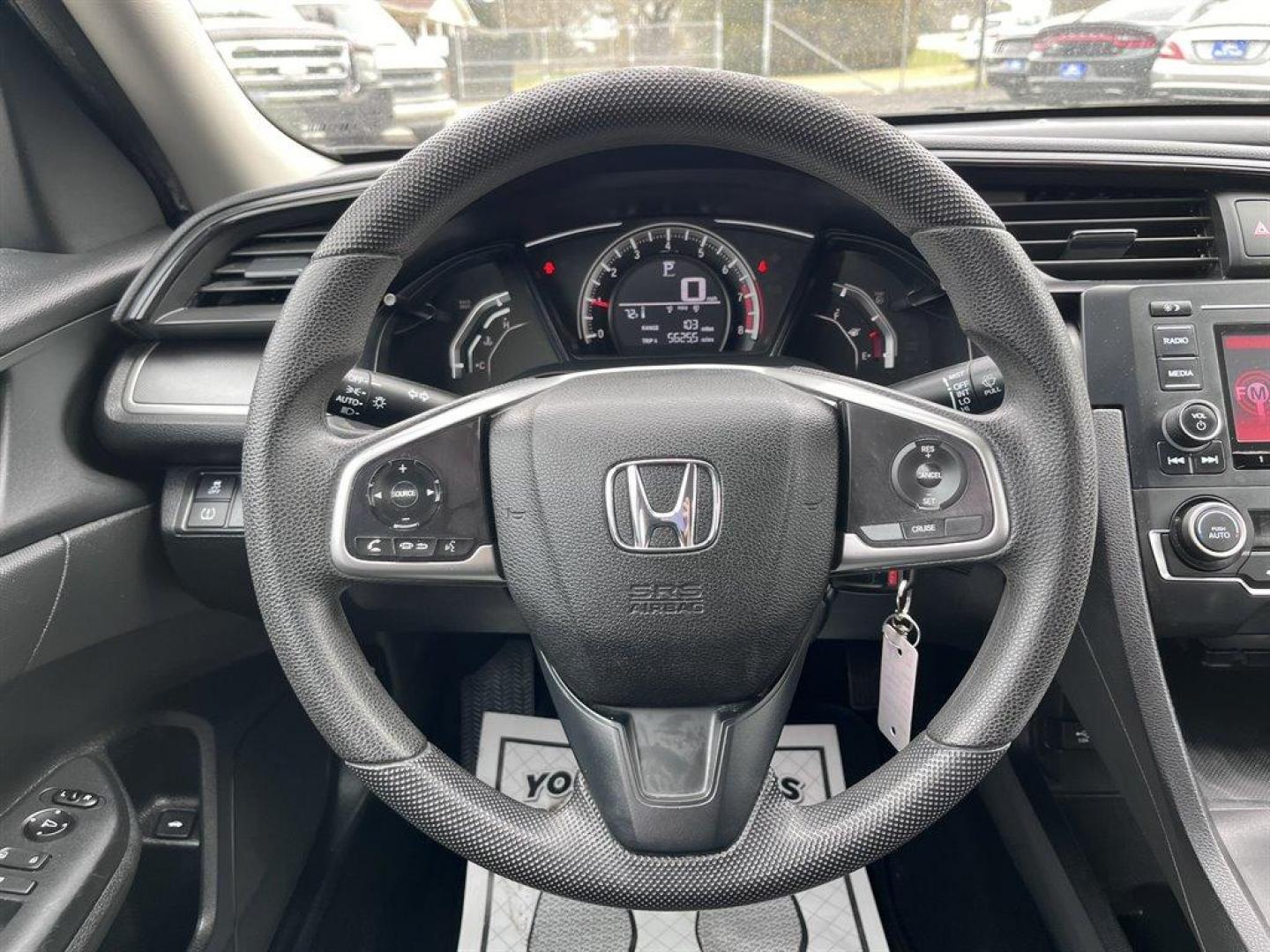 2018 Grey /Black Honda Civic (2HGFC2F56JH) with an 2.0l I-4 MPI Dohc 2.0l engine, Automatic transmission, located at 745 East Steele Rd., West Columbia, SC, 29170, (803) 755-9148, 33.927212, -81.148483 - Photo#5