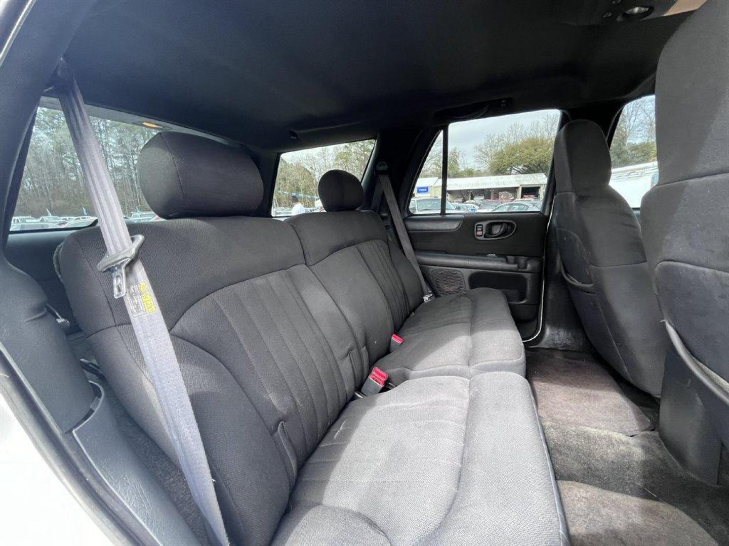 2003 White /Black Chevrolet Blazer (1GNDT13X43K) with an 4.3l V6 CPI 4.3l engine, Automatic transmission, located at 745 East Steele Rd., West Columbia, SC, 29170, (803) 755-9148, 33.927212, -81.148483 - Special Internet Price! 2003 Chevrolet Blazer LS with AM/FM stereo, Air conditioning, Black cloth interior, Clam shell trunk, Powered windows, Powered door locks, Plus more! - Photo#20