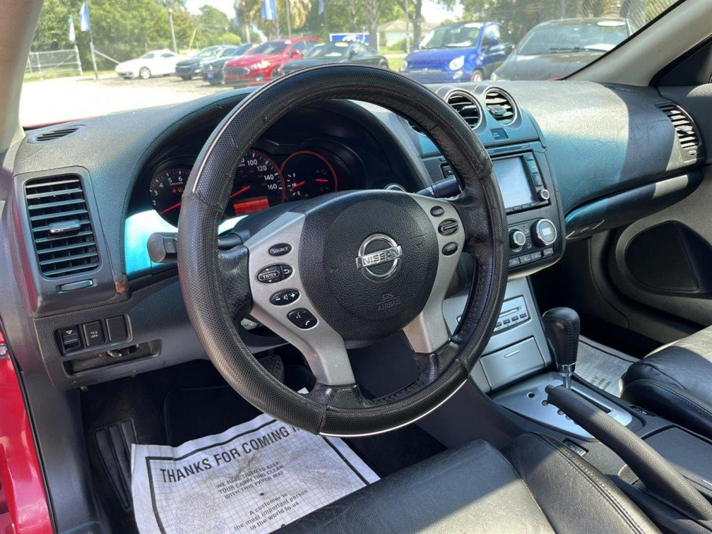 2008 Red /Black Nissan Altima (1N4BL24E58C) with an 3.5l V6 MPI Dohc 3.5l engine, Automatic transmission, located at 745 East Steele Rd., West Columbia, SC, 29170, (803) 755-9148, 33.927212, -81.148483 - Special Internet Price! 2008 Nissan Altima with AM/FM radio, Sunroof, Leather interior, Powered driver seat, Powered windows, Powered door locks, Plus more! - Photo#4