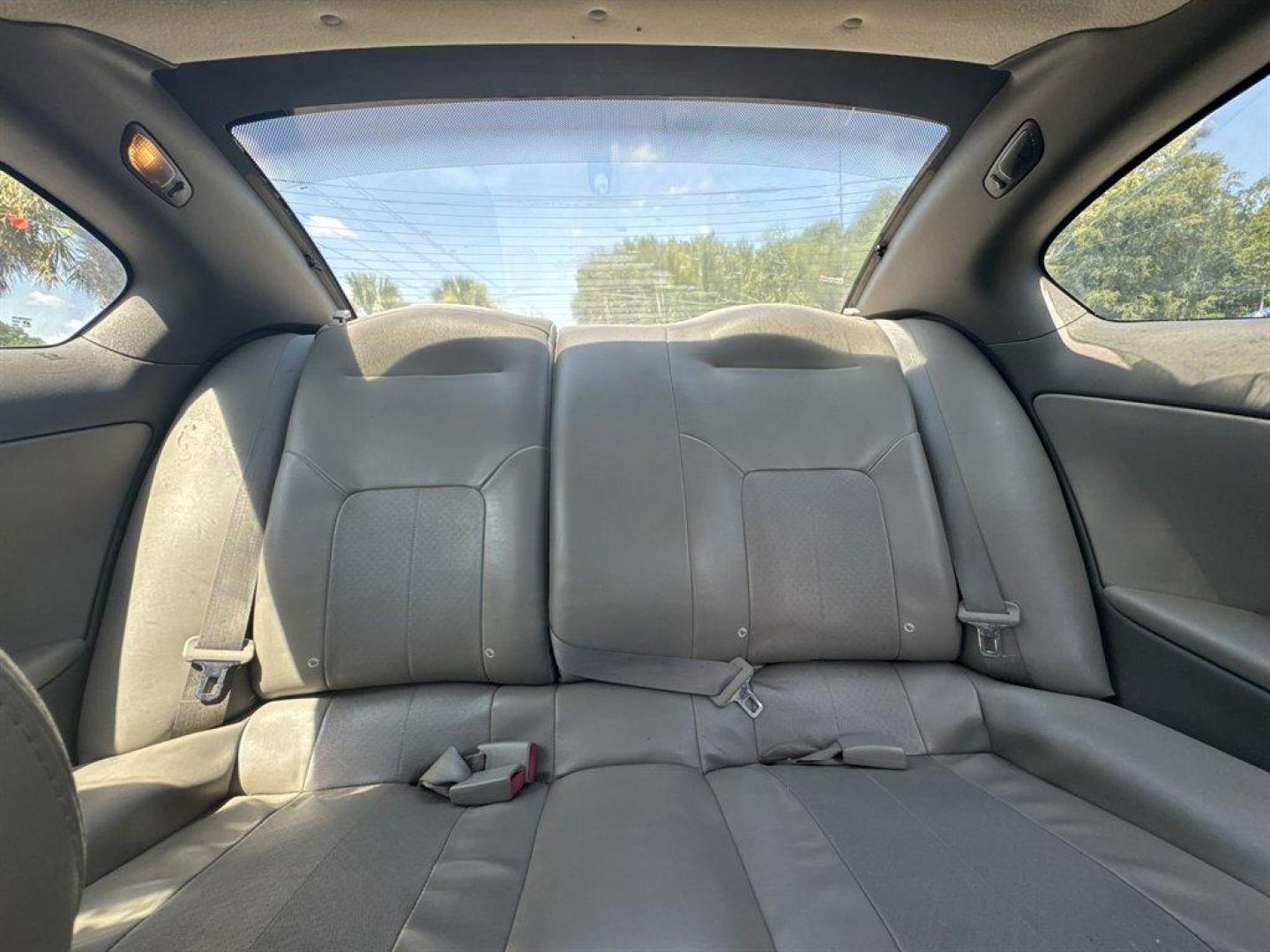 2004 Black /Taupe Dodge Stratus (4B3AG52H94E) with an 3.0l V6 EFI Sohc 3.0l engine, Automatic transmission, located at 745 East Steele Rd., West Columbia, SC, 29170, (803) 755-9148, 33.927212, -81.148483 - Special Internet Price! 2004 Dodge Stratus with AM/FM radio, Cruise control, Sunroof, Leather interior, Powered windows, Powered door locks, Plus more! - Photo#17