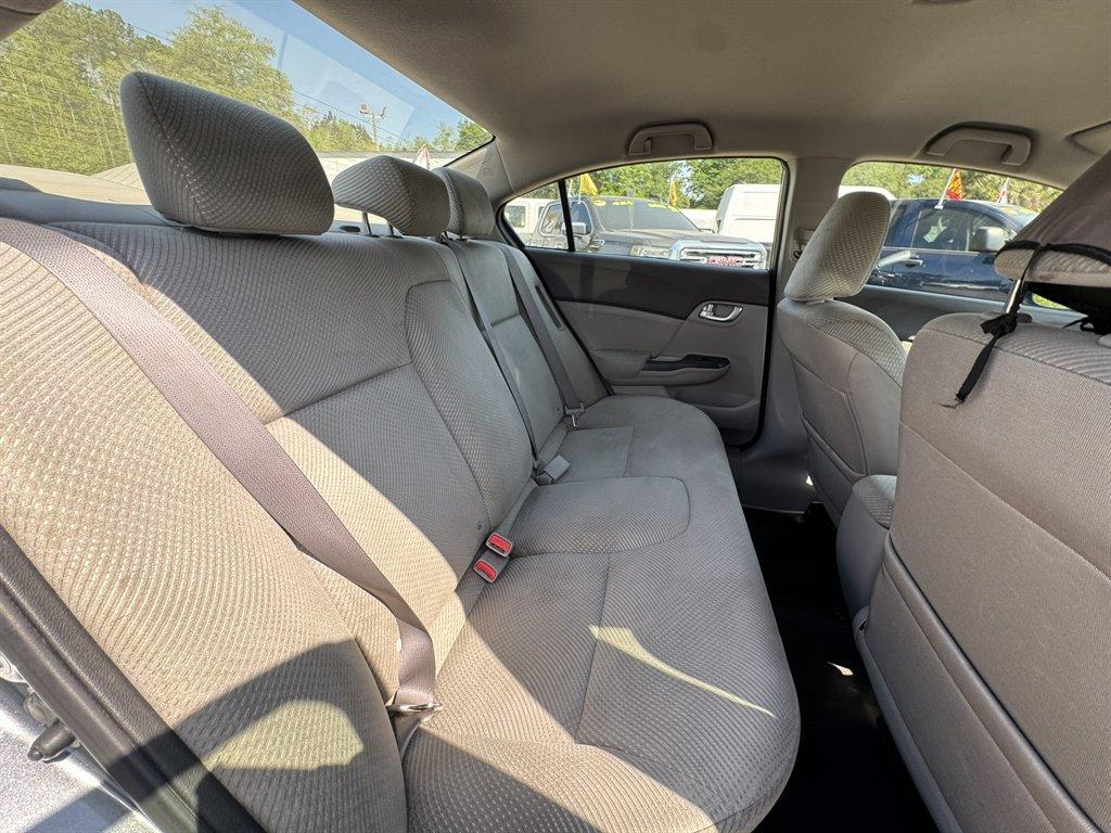 2012 Grey /Taupe Honda Civic (JHMFB4F2XCS) with an 1.5l I-4 MPI Sohc Hybrid engine, Automatic transmission, located at 745 East Steele Rd., West Columbia, SC, 29170, (803) 755-9148, 33.927212, -81.148483 - Photo#22