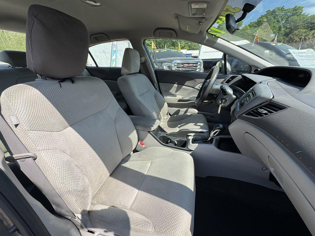 2012 Grey /Taupe Honda Civic (JHMFB4F2XCS) with an 1.5l I-4 MPI Sohc Hybrid engine, Automatic transmission, located at 745 East Steele Rd., West Columbia, SC, 29170, (803) 755-9148, 33.927212, -81.148483 - Photo#24