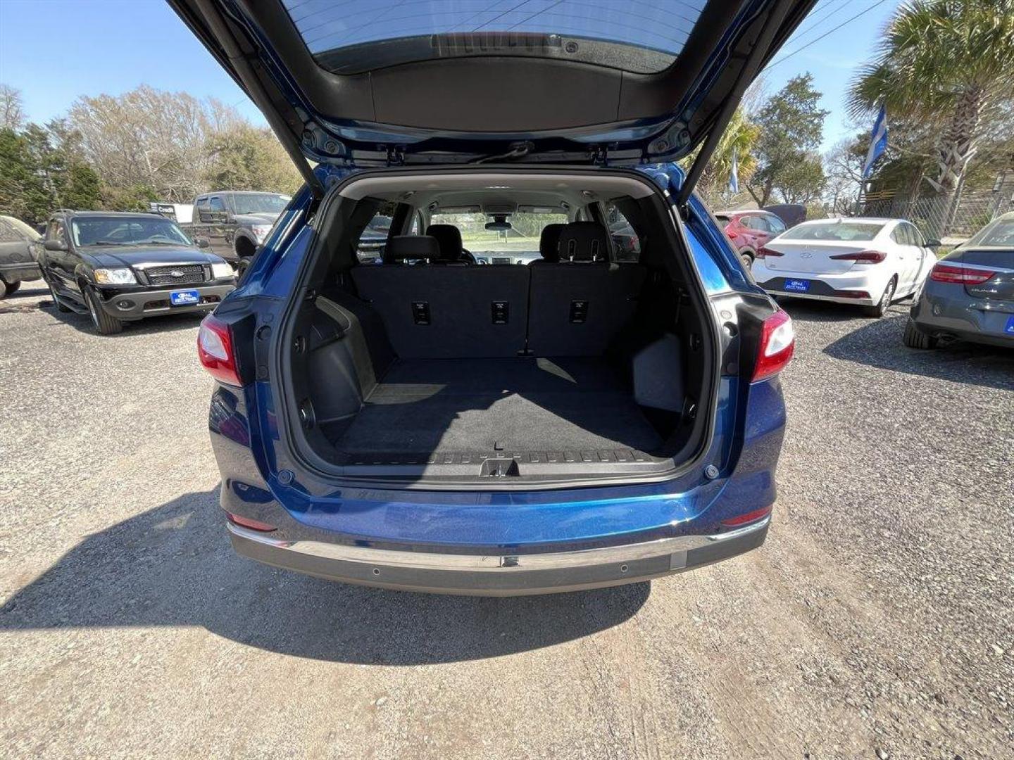 2019 Blue /Black Chevrolet Equinox (2GNAXJEV4K6) with an 1.5l I-4 DI Dohc T/C 1.5l engine, Automatic transmission, located at 745 East Steele Rd., West Columbia, SC, 29170, (803) 755-9148, 33.927212, -81.148483 - Special Internet Price! 2019 Chevrolet Equinox LT with AM/FM stereo, Bluetooth, Backup camera, Cruise control, Air conditioning, Two toned interior, Powered driver seat, Powered liftgate, Powered windows, Powered door locks, Plus more! - Photo#30