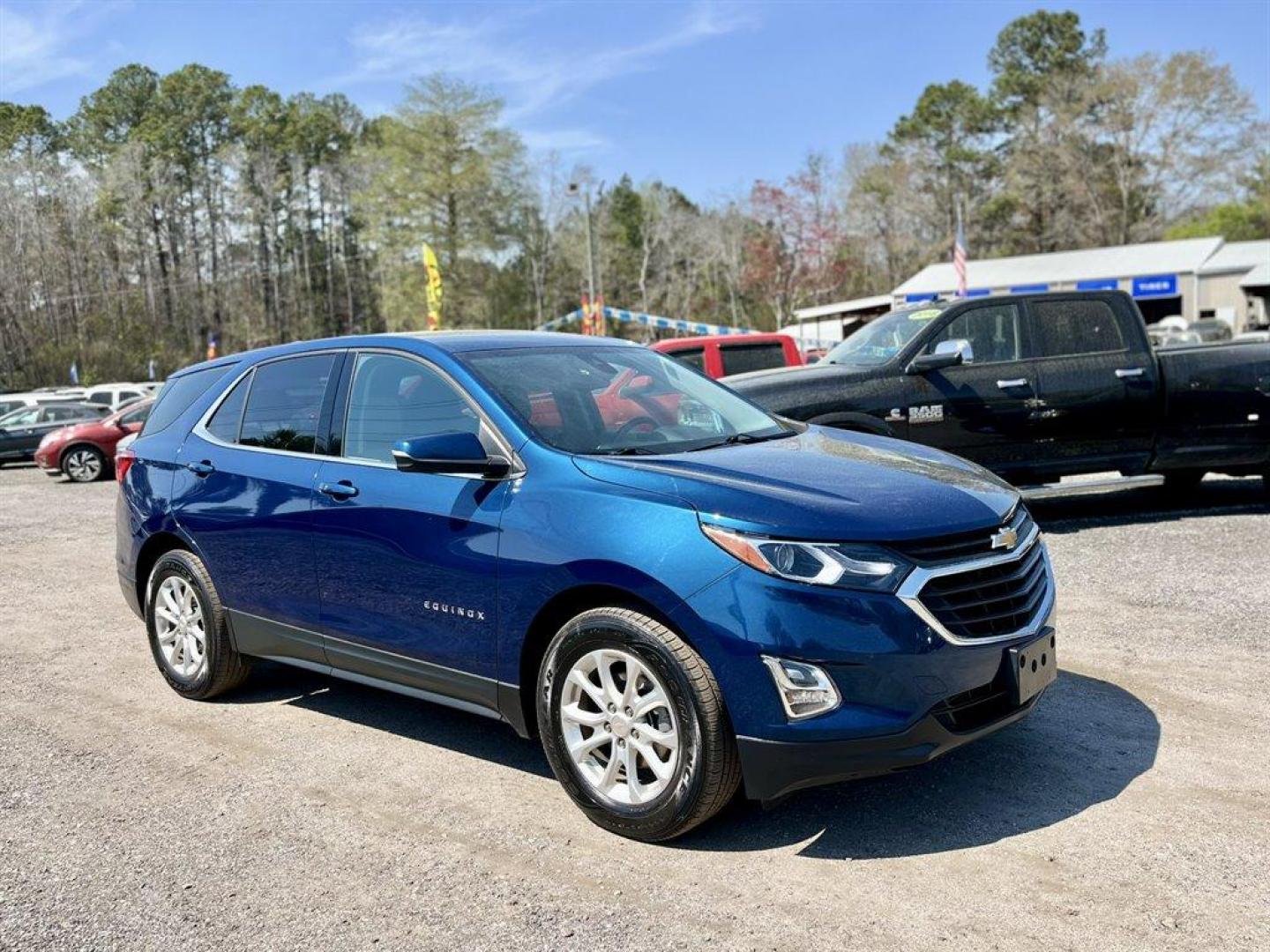 2019 Blue /Black Chevrolet Equinox (2GNAXJEV4K6) with an 1.5l I-4 DI Dohc T/C 1.5l engine, Automatic transmission, located at 745 East Steele Rd., West Columbia, SC, 29170, (803) 755-9148, 33.927212, -81.148483 - Special Internet Price! 2019 Chevrolet Equinox LT with AM/FM stereo, Bluetooth, Backup camera, Cruise control, Air conditioning, Two toned interior, Powered driver seat, Powered liftgate, Powered windows, Powered door locks, Plus more! - Photo#3