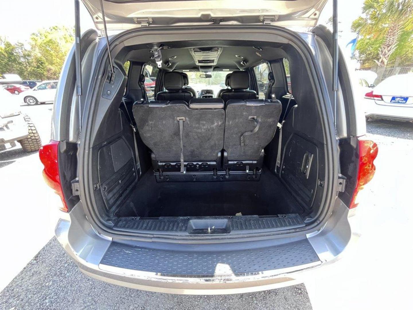 2014 Silver /Black Dodge Grand Caravan (2C4RDGEG4ER) with an 3.6l V6 MPI Dohc VVT Flex engine, Automatic transmission, located at 745 East Steele Rd., West Columbia, SC, 29170, (803) 755-9148, 33.927212, -81.148483 - Special Internet Price! 2014 Dodge Grand Caravan with SiriusXM AM/FM/Satellite, Bluetooth, Cruise Control, Dual Zone Front Automatic Air Conditioning, 2nd Row Bucket Seats, 3rd Row Fixed 60-40 Split-Bench, Cloth Interior, Powered Front Seats, Powered Liftgate, Powered Rear Sliding Doors, Plus More! - Photo#27