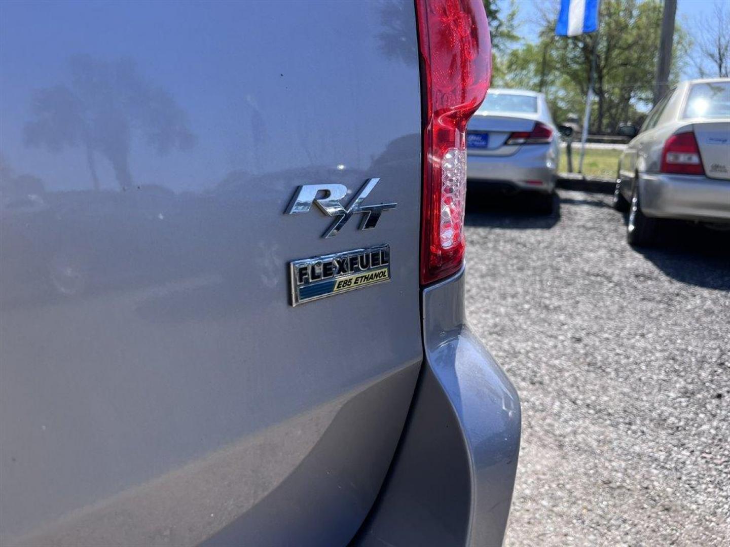 2014 Silver /Black Dodge Grand Caravan (2C4RDGEG4ER) with an 3.6l V6 MPI Dohc VVT Flex engine, Automatic transmission, located at 745 East Steele Rd., West Columbia, SC, 29170, (803) 755-9148, 33.927212, -81.148483 - Special Internet Price! 2014 Dodge Grand Caravan with SiriusXM AM/FM/Satellite, Bluetooth, Cruise Control, Dual Zone Front Automatic Air Conditioning, 2nd Row Bucket Seats, 3rd Row Fixed 60-40 Split-Bench, Cloth Interior, Powered Front Seats, Powered Liftgate, Powered Rear Sliding Doors, Plus More! - Photo#29