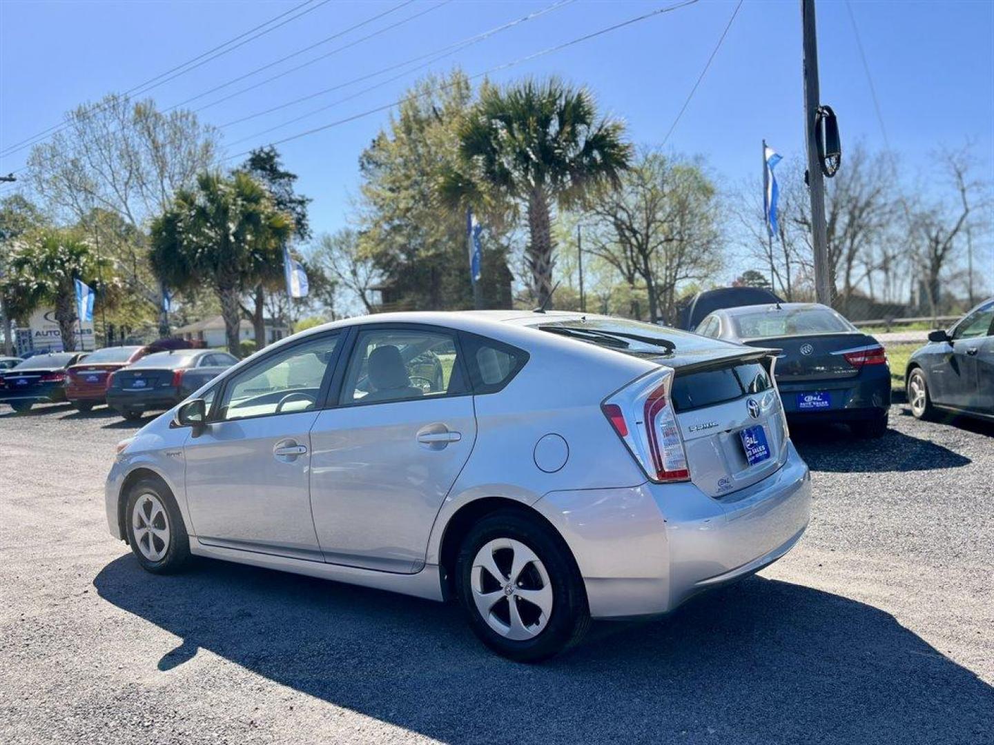 2015 Silver /Grey Toyota Prius (JTDKN3DU6F0) with an 1.8l I-4 EFI Dohc Hybrid engine, Automatic transmission, located at 745 East Steele Rd., West Columbia, SC, 29170, (803) 755-9148, 33.927212, -81.148483 - Special Internet Price! 2015 Toyota Prius with AM/FM radio, Cruise control, Keyless door entry, Push to start, Bucket front seats, Cloth interior, Powered windows, Powered door locks, Plus more! - Photo#1