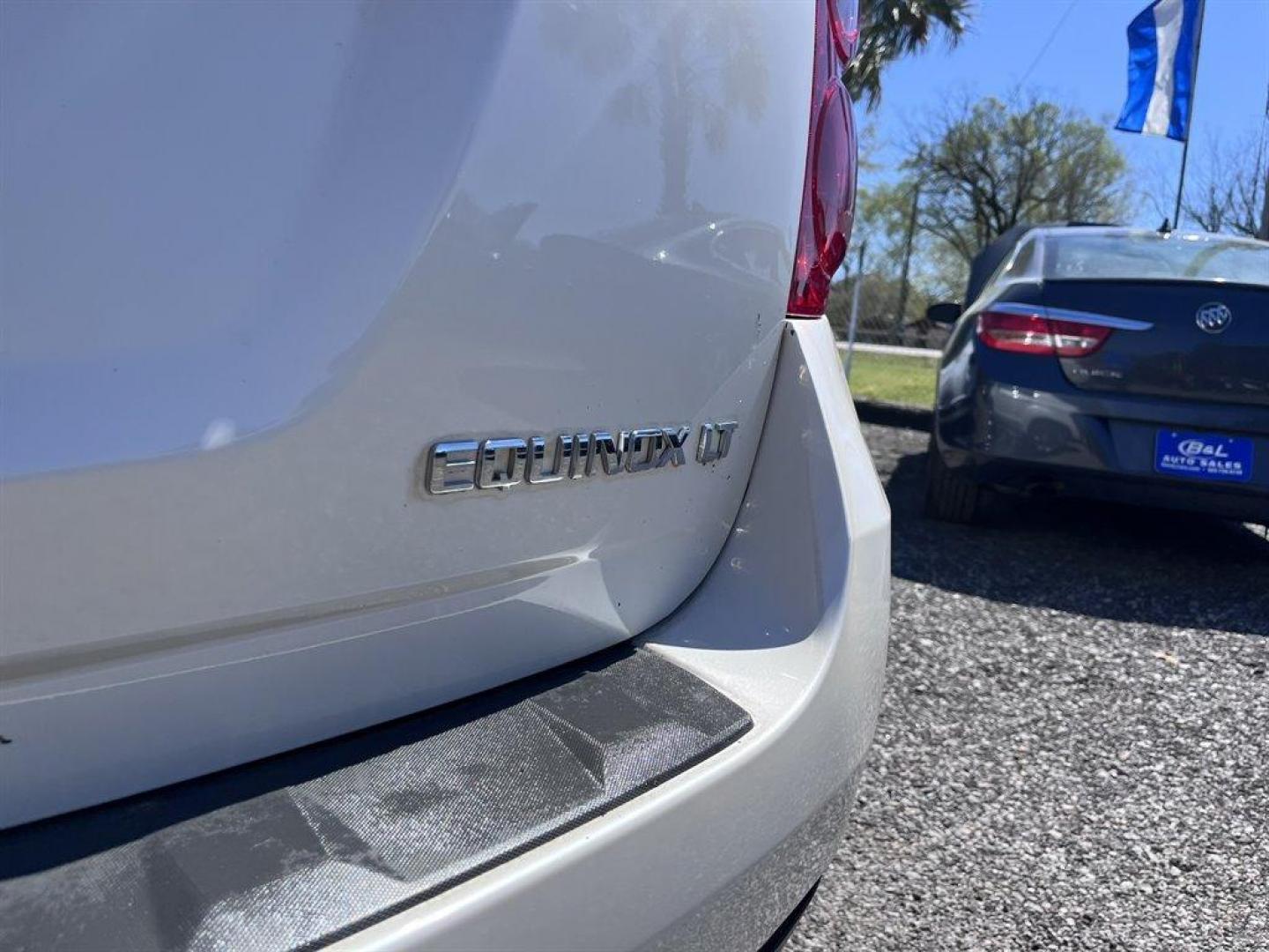 2014 White /Black Chevrolet Equinox (1GNALCEK1EZ) with an 2.4l I-4 Sidi Dohc Flex 2 engine, Automatic transmission, located at 745 East Steele Rd., West Columbia, SC, 29170, (803) 755-9148, 33.927212, -81.148483 - Special Internet Price! 2014 Chevrolet Equinox LT with Bluetooth, 3-month trial to the SiriusXM Radio, Remote Keyless Entry, Cruise control, Air conditioning, Sunroof, Leather interior, Powered front seats, Powered windows, Plus more! - Photo#33