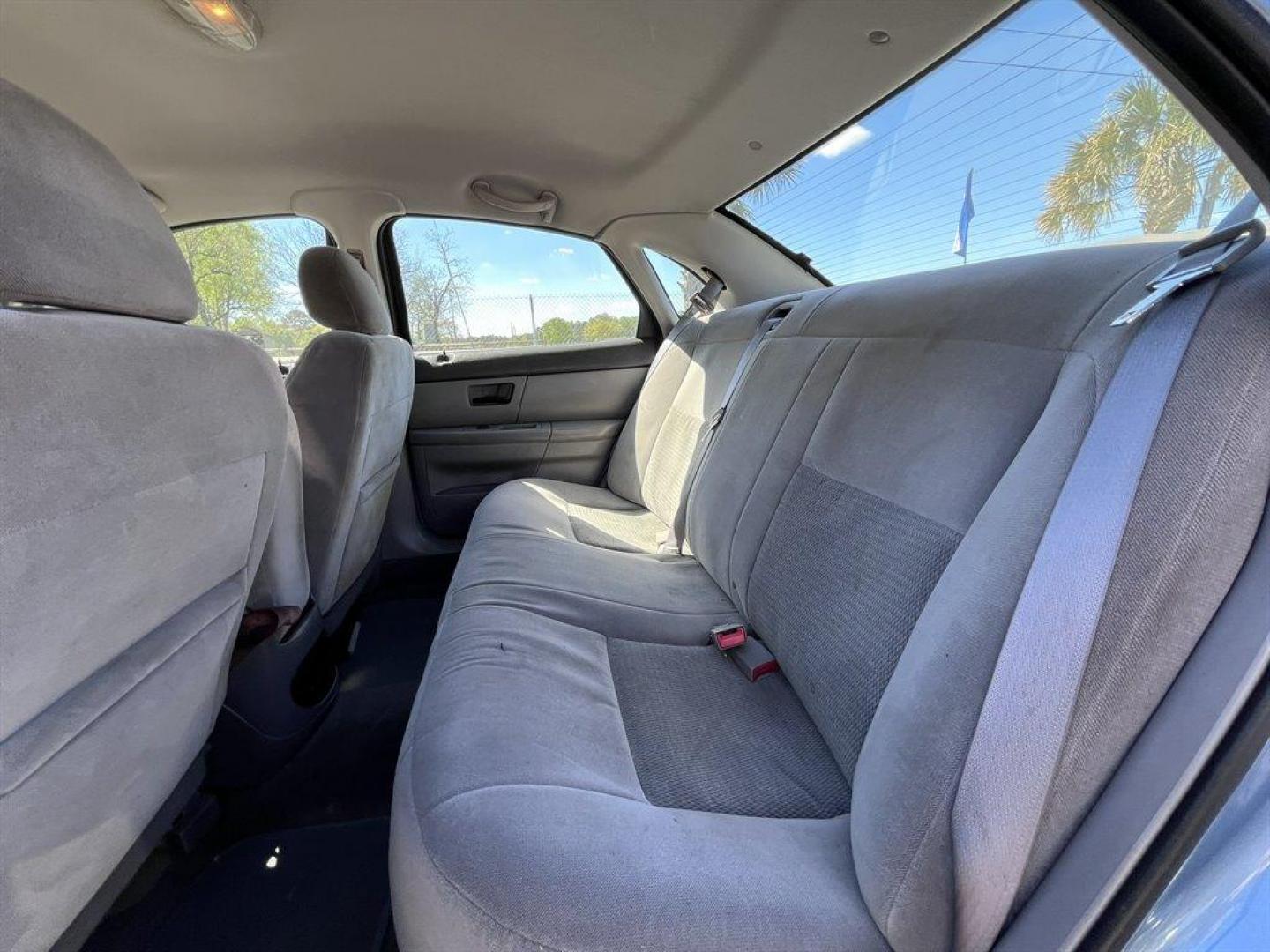 2007 Blue /Tan Ford Taurus (1FAFP53U57A) with an 3.0l V6 SFI 3.0l engine, Automatic transmission, located at 745 East Steele Rd., West Columbia, SC, 29170, (803) 755-9148, 33.927212, -81.148483 - CASH CAR! AS IS! AS IS! AS IS! - Photo#14