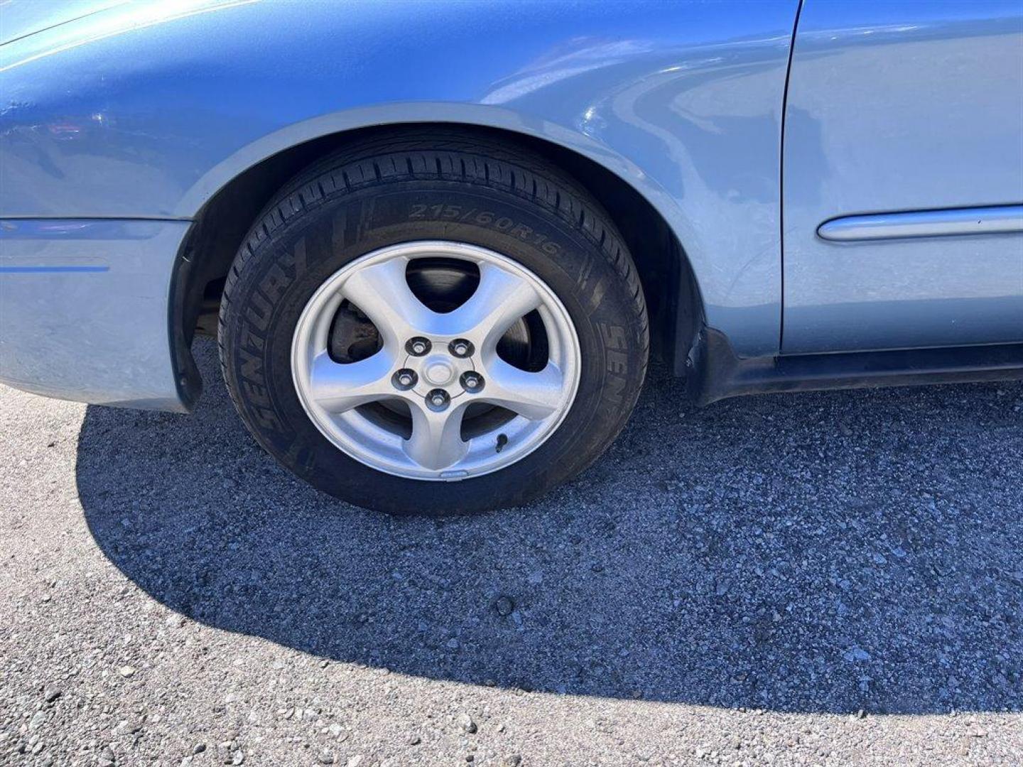 2007 Blue /Tan Ford Taurus (1FAFP53U57A) with an 3.0l V6 SFI 3.0l engine, Automatic transmission, located at 745 East Steele Rd., West Columbia, SC, 29170, (803) 755-9148, 33.927212, -81.148483 - CASH CAR! AS IS! AS IS! AS IS! - Photo#23