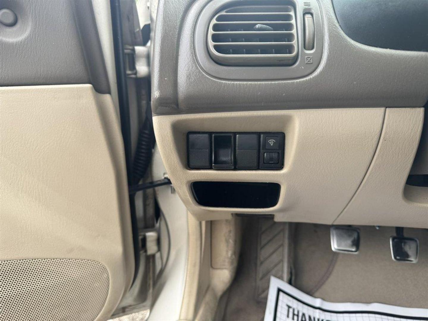 2001 Gold /Tan Mazda Protege (JM1BJ222210) with an 1.6l I-4 MPI Dohc 1.6l engine, Manual transmission, located at 745 East Steele Rd., West Columbia, SC, 29170, (803) 755-9148, 33.927212, -81.148483 - Special Internet Price! 2001 Mazda Protege - Photo#15