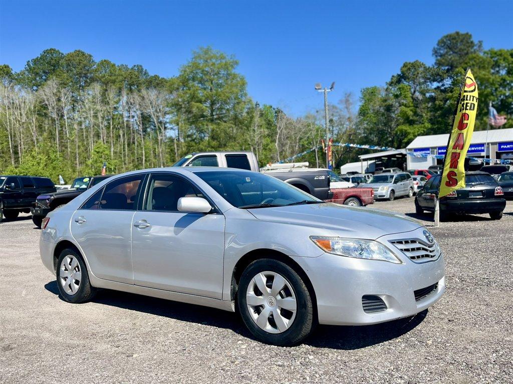 photo of 2010 Toyota Camry LE