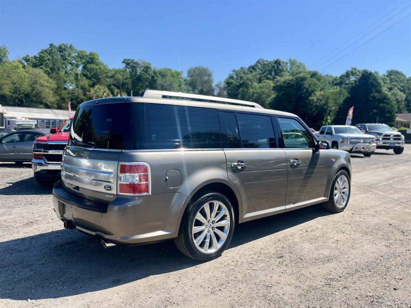 2013 Brown /Tan Ford Flex (2FMHK6DT8DB) with an 3.5l V6 DI T/C Ecoboost 3 engine, Automatic transmission, located at 745 East Steele Rd., West Columbia, SC, 29170, (803) 755-9148, 33.927212, -81.148483 - Special Internet Price! 2013 Ford Flex Limited with Bluetooth, Backup camera, Navigation, Cruise control, Air conditioning, Powered front seats, Leather interior, 3rd row seating, 2nd row rear entertainment, Powered windows, Powered door locks, Plus more! - Photo#2