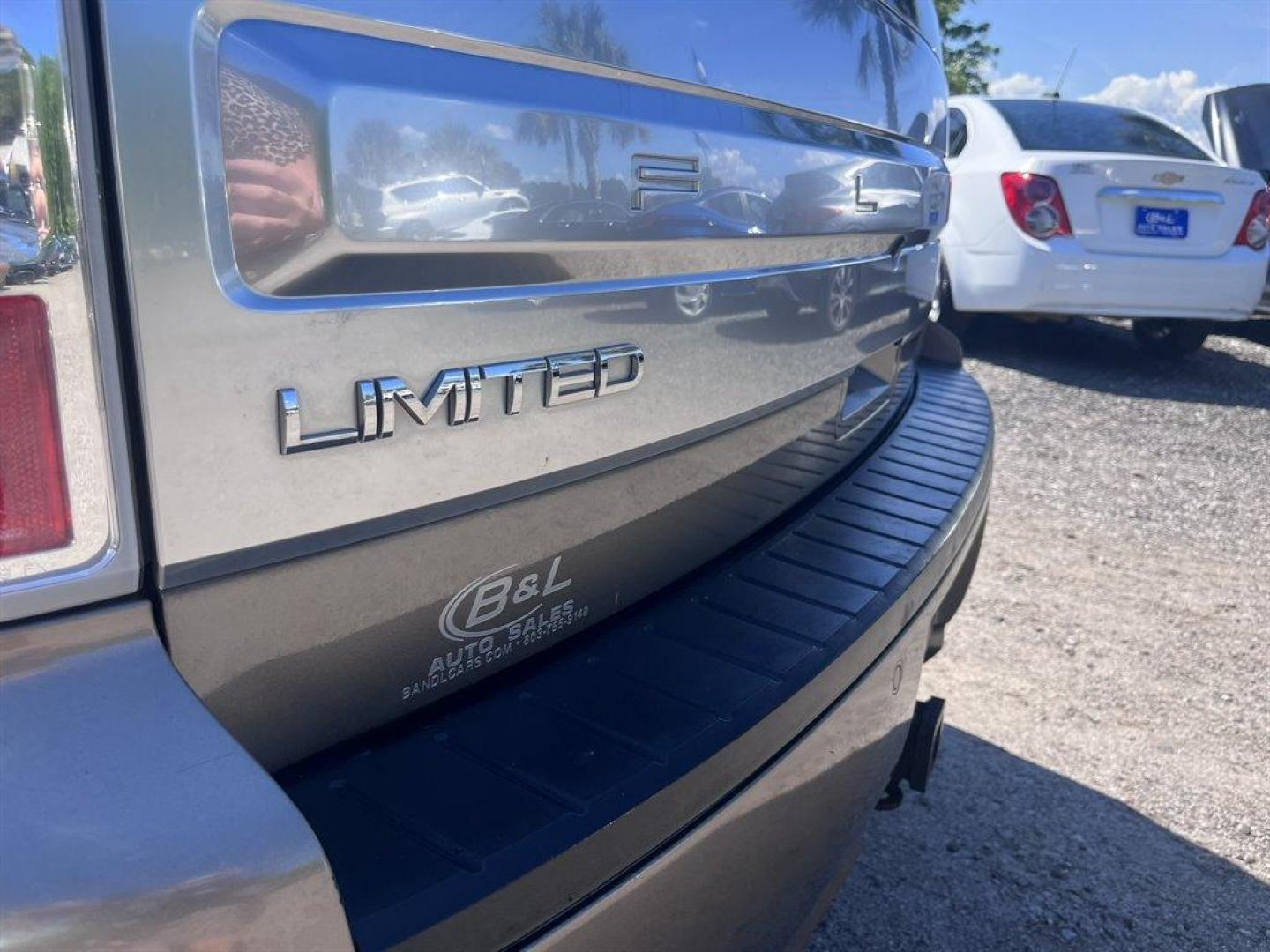 2013 Brown /Tan Ford Flex (2FMHK6DT8DB) with an 3.5l V6 DI T/C Ecoboost 3 engine, Automatic transmission, located at 745 East Steele Rd., West Columbia, SC, 29170, (803) 755-9148, 33.927212, -81.148483 - Special Internet Price! 2013 Ford Flex Limited with Bluetooth, Backup camera, Navigation, Cruise control, Air conditioning, Powered front seats, Leather interior, 3rd row seating, 2nd row rear entertainment, Powered windows, Powered door locks, Plus more! - Photo#29