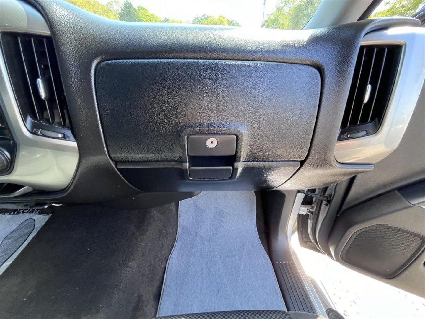 2014 Silver /Grey Chevrolet Silverado 1500 (3GCUKREH6EG) with an 4.3l V6 DI VVT Flex 4.3l engine, Automatic transmission, located at 745 East Steele Rd., West Columbia, SC, 29170, (803) 755-9148, 33.927212, -81.148483 - Special Internet Price! 2014 Chevrolet Silverado 1500 LT with Chevrolet MyLink audio system, 4.2 diagonal color screen with AM/FM stereo, Cruise control, Air conditioning, Cloth front 40/20/40 split-bench, Rear 60/40 folding bench, Powered windows, Powered door locks, Plus more! - Photo#23