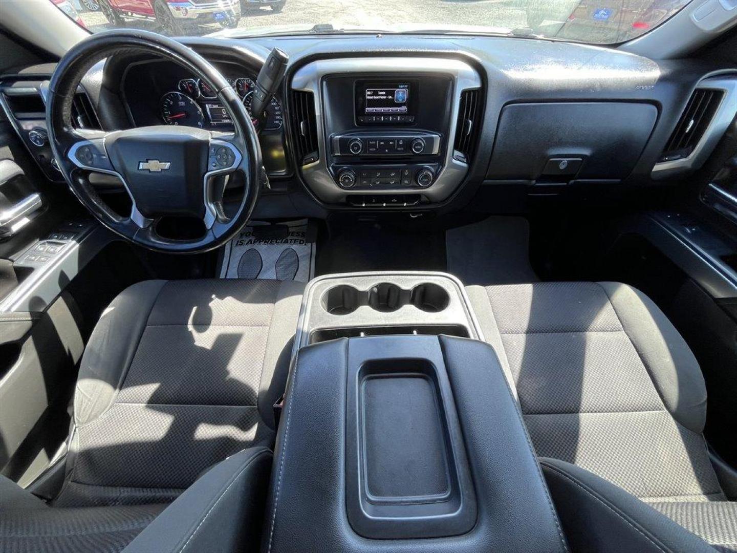 2014 Silver /Grey Chevrolet Silverado 1500 (3GCUKREH6EG) with an 4.3l V6 DI VVT Flex 4.3l engine, Automatic transmission, located at 745 East Steele Rd., West Columbia, SC, 29170, (803) 755-9148, 33.927212, -81.148483 - Special Internet Price! 2014 Chevrolet Silverado 1500 LT with Chevrolet MyLink audio system, 4.2 diagonal color screen with AM/FM stereo, Cruise control, Air conditioning, Cloth front 40/20/40 split-bench, Rear 60/40 folding bench, Powered windows, Powered door locks, Plus more! - Photo#4