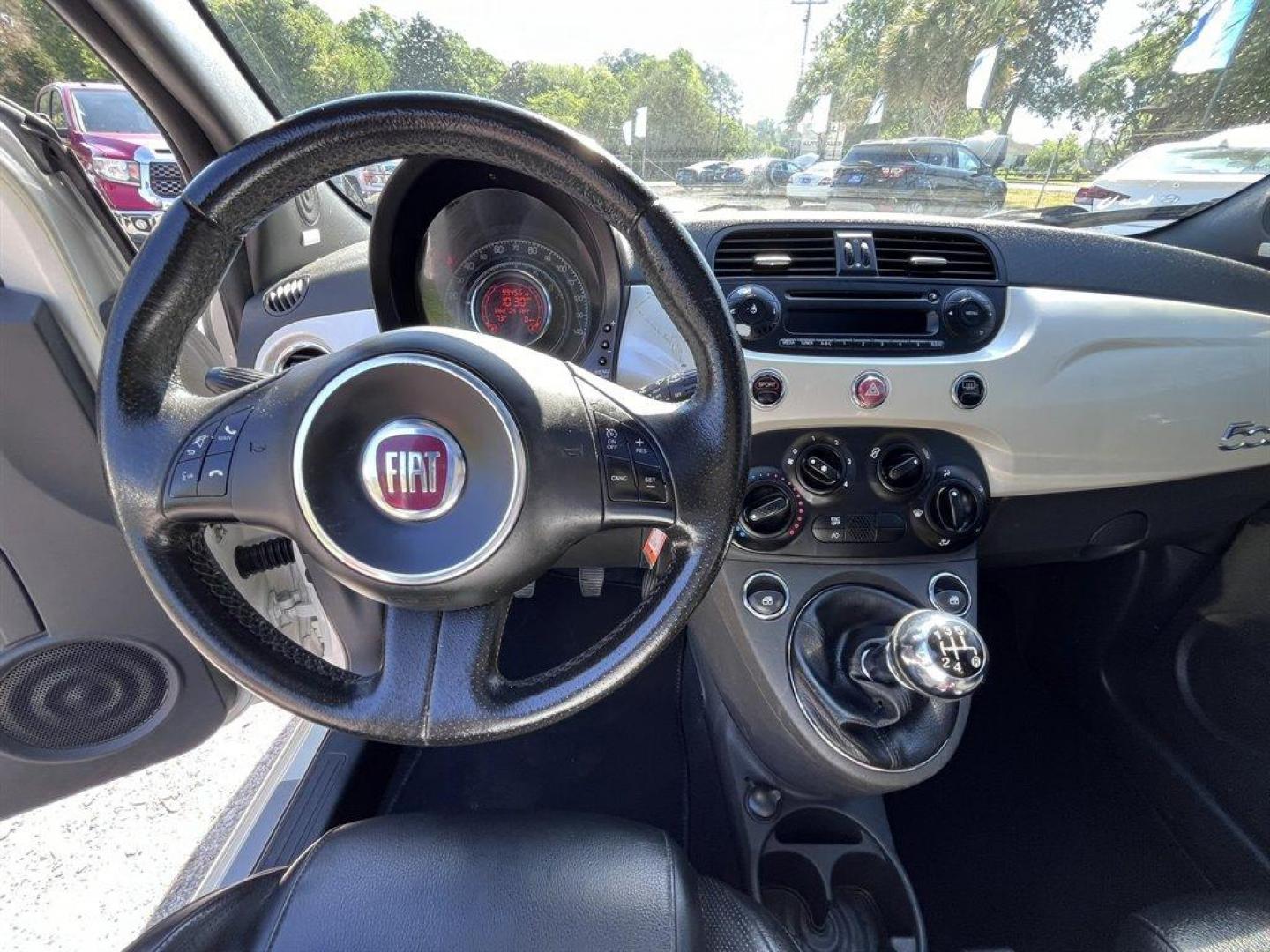 2012 White /Black Fiat 500 (3C3CFFBR5CT) with an 1.4l I-4 MPI 1.4l engine, Manual transmission, located at 745 East Steele Rd., West Columbia, SC, 29170, (803) 755-9148, 33.927212, -81.148483 - Special Internet Price! 2012 Fiat 500 Sport with AM/FM radio, Cruise control, Air conditioning, Sunroof, Leather interior, Manual transmission, Powered windows, Powered door locks, Plus more! - Photo#5