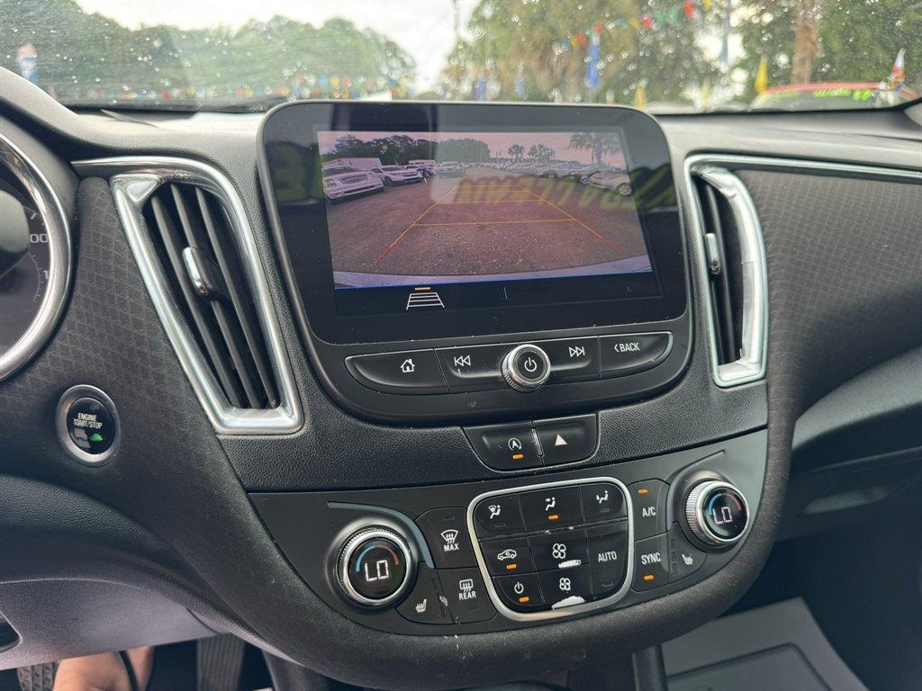 2020 Bronze /Black Chevrolet Malibu (1G1ZD5ST7LF) with an 1.5l I-4 DI Dohc T/C 1.5l engine, Automatic transmission, located at 745 East Steele Rd., West Columbia, SC, 29170, (803) 755-9148, 33.927212, -81.148483 - Photo#13