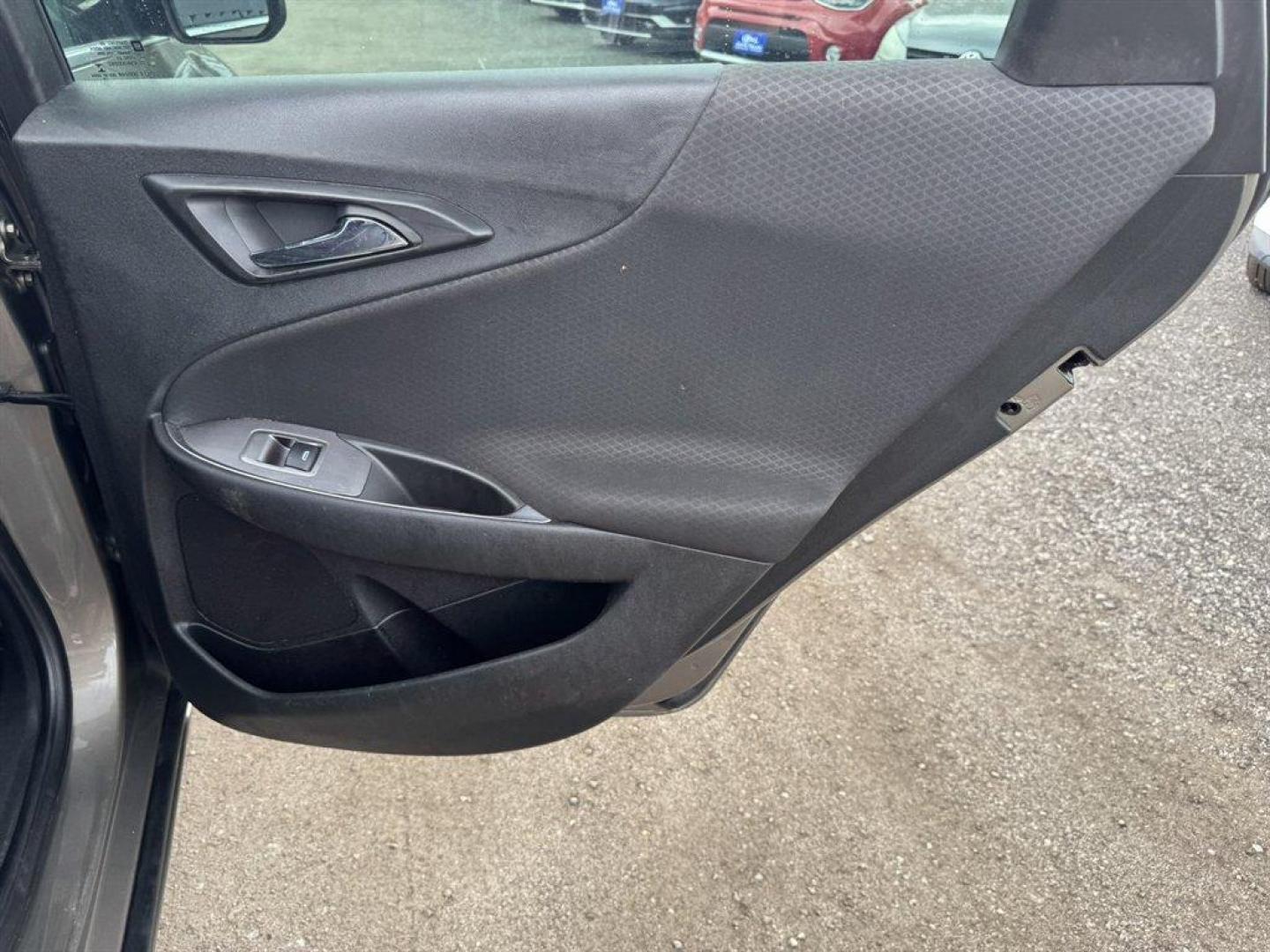 2020 Bronze /Black Chevrolet Malibu (1G1ZD5ST7LF) with an 1.5l I-4 DI Dohc T/C 1.5l engine, Automatic transmission, located at 745 East Steele Rd., West Columbia, SC, 29170, (803) 755-9148, 33.927212, -81.148483- Photo#21