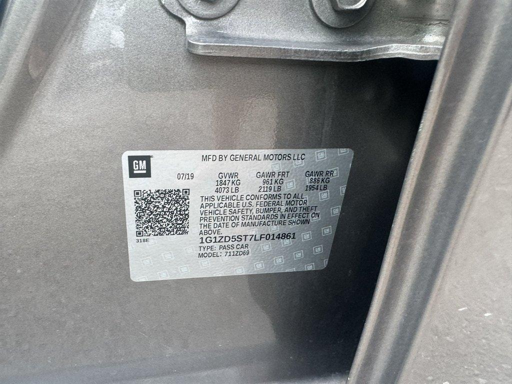 2020 Bronze /Black Chevrolet Malibu (1G1ZD5ST7LF) with an 1.5l I-4 DI Dohc T/C 1.5l engine, Automatic transmission, located at 745 East Steele Rd., West Columbia, SC, 29170, (803) 755-9148, 33.927212, -81.148483 - Photo#30